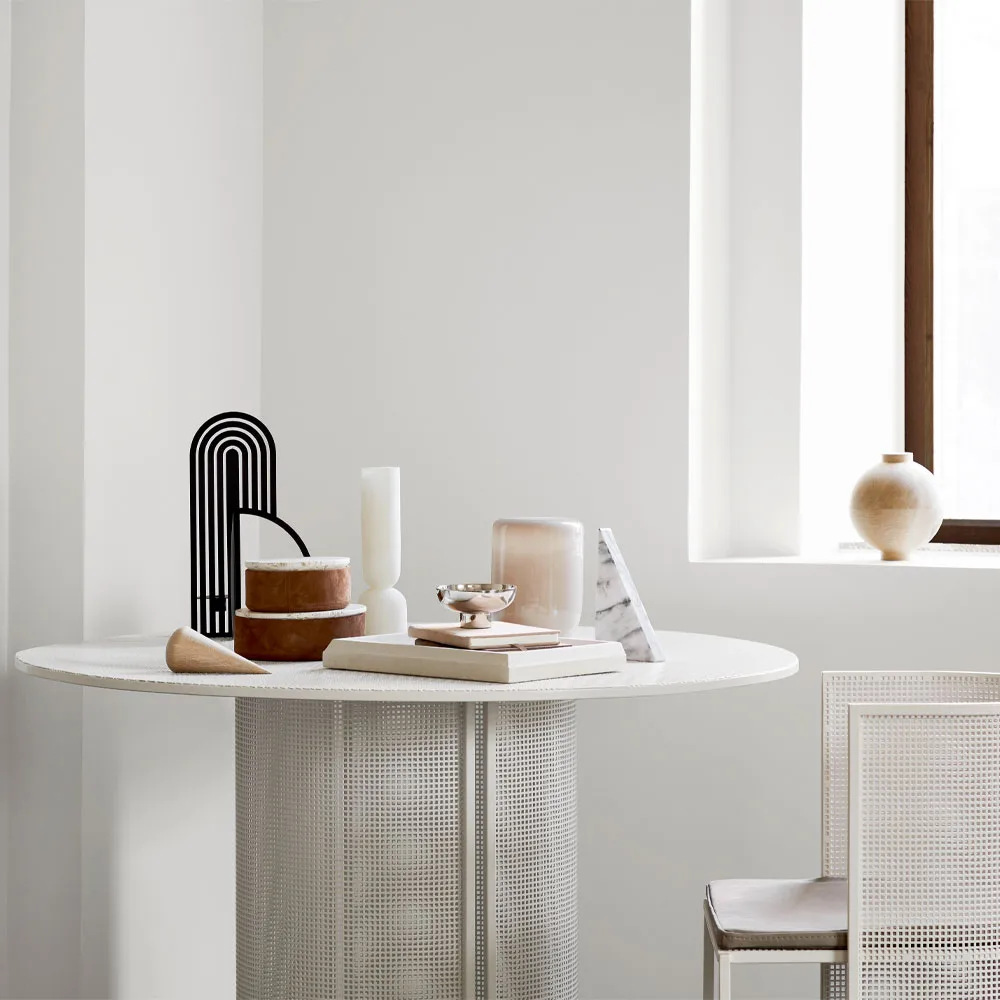 Tavolo da pranzo Bauhaus, beige Kristina Dam Studio