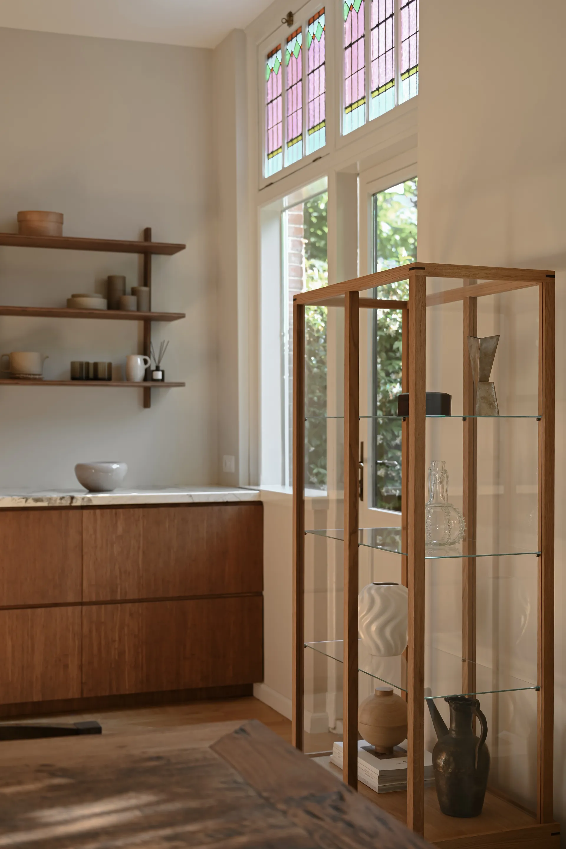 Vetrina Japanese large, Rovere oliato caldo Kristina Dam Studio