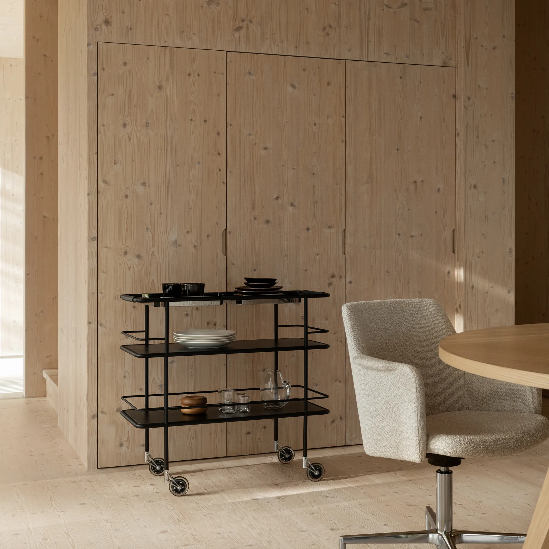 Cargo Support carrello da portata, Nero Lammhults