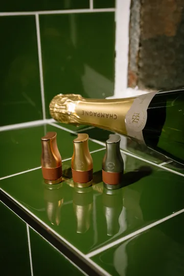 L'atelier du vin Le Trio tappa bottiglia - Rosa, argento e oro (opaco) - L'Atelier du Vin