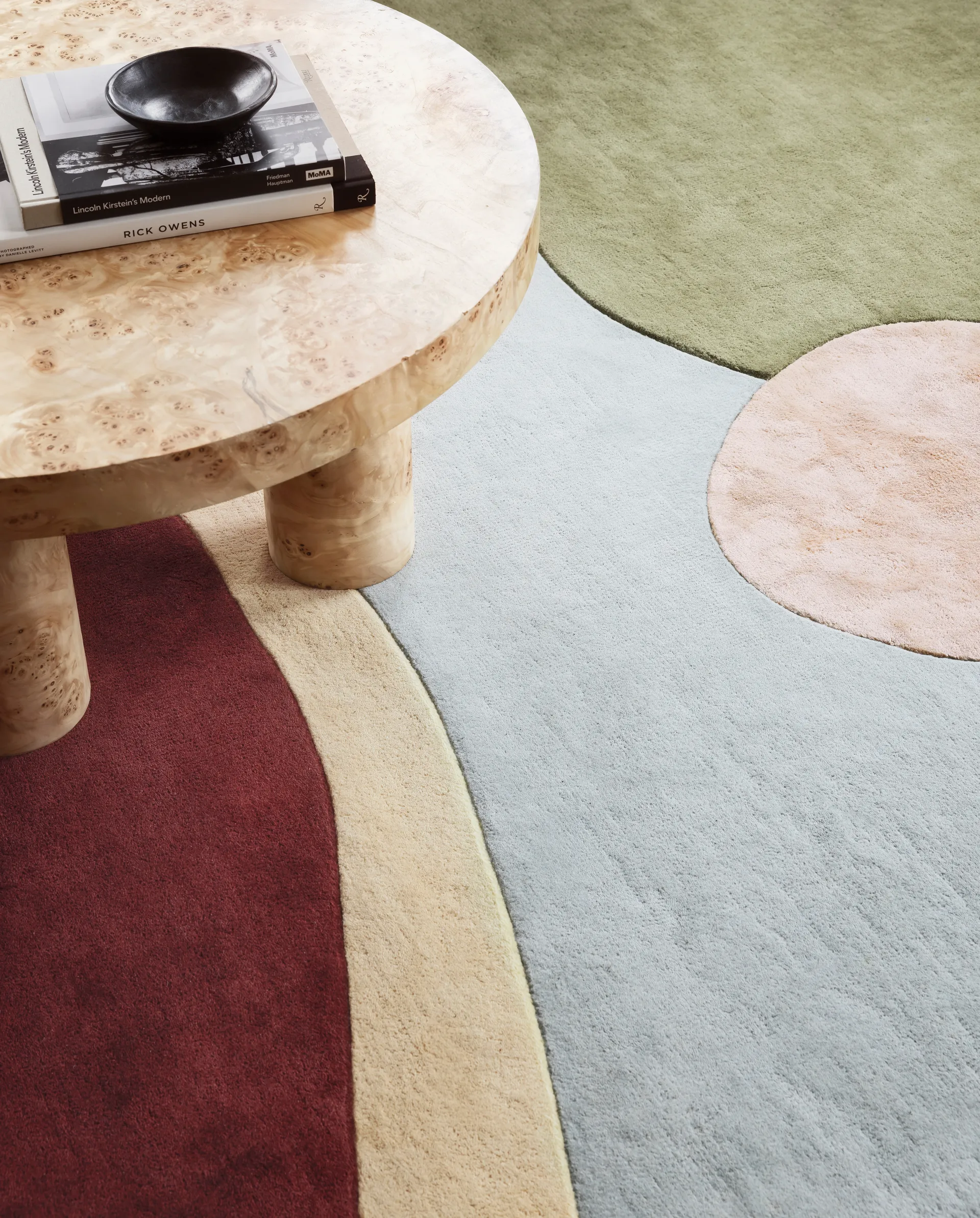 Tappeto in lana Sleeping Flower, 250x350 cm Layered