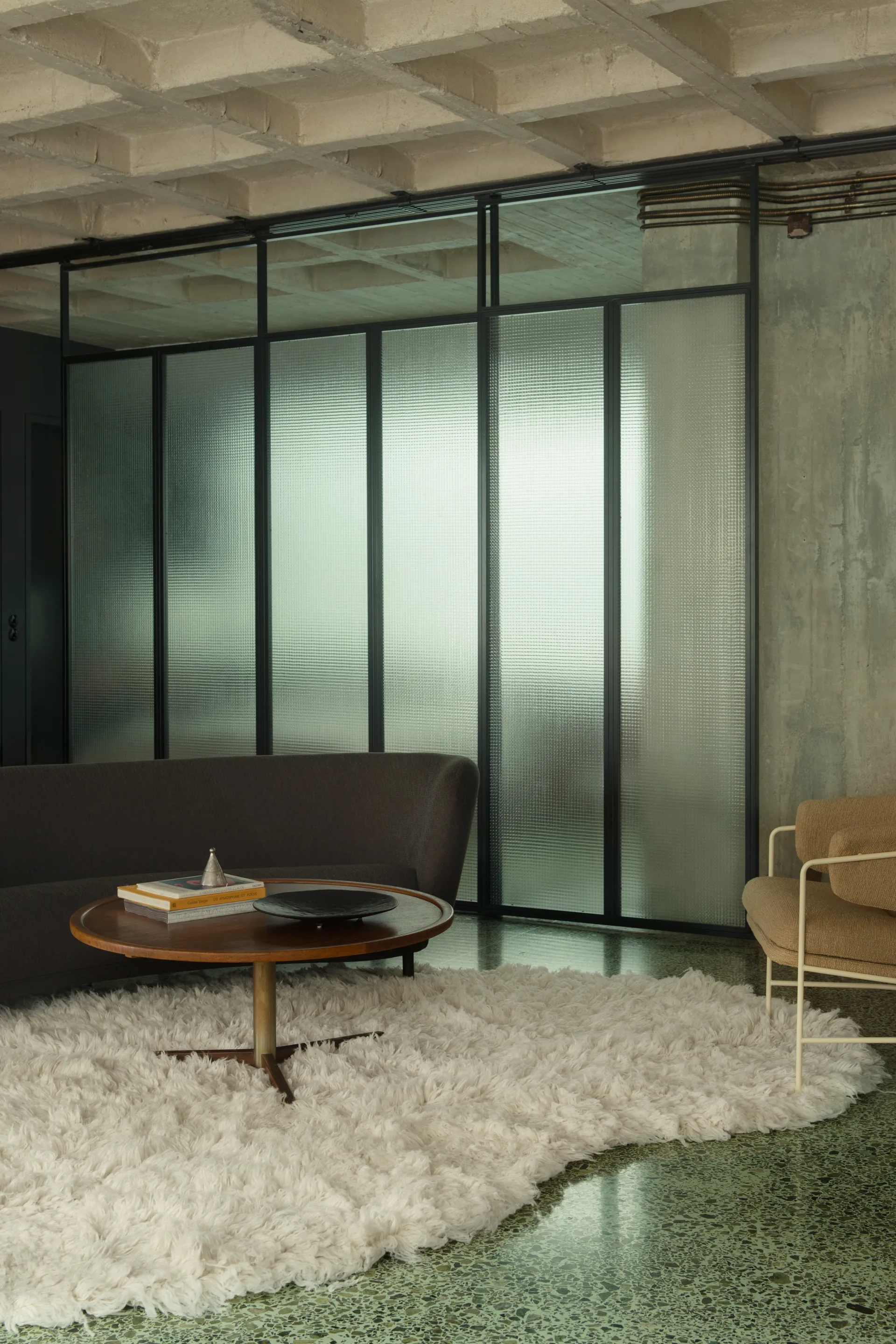 Tappeto Shaggy 180x270 cm, Bianco sporco Layered