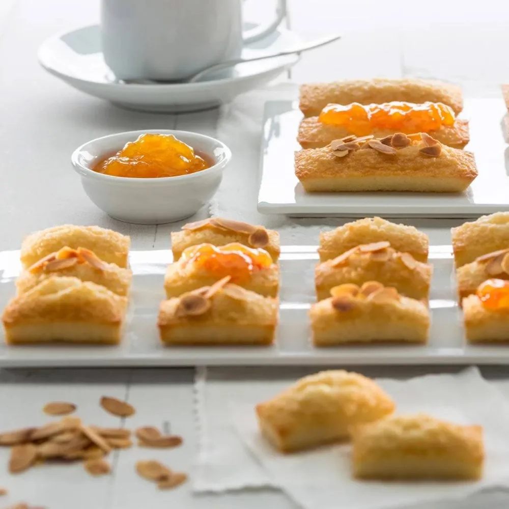 Stampo per financier in silicone Lékué 9 pezzi, Rosso Lékué
