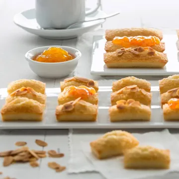 Stampo per financier in silicone Lékué 9 pezzi - Rosso - Lékué