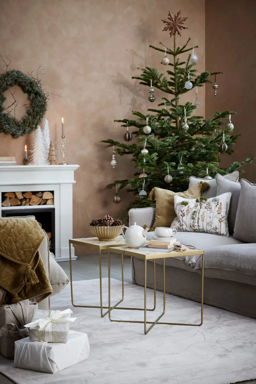 Pallina di Natale Clearena Ø8 cm, Dusty green-oro Lene Bjerre