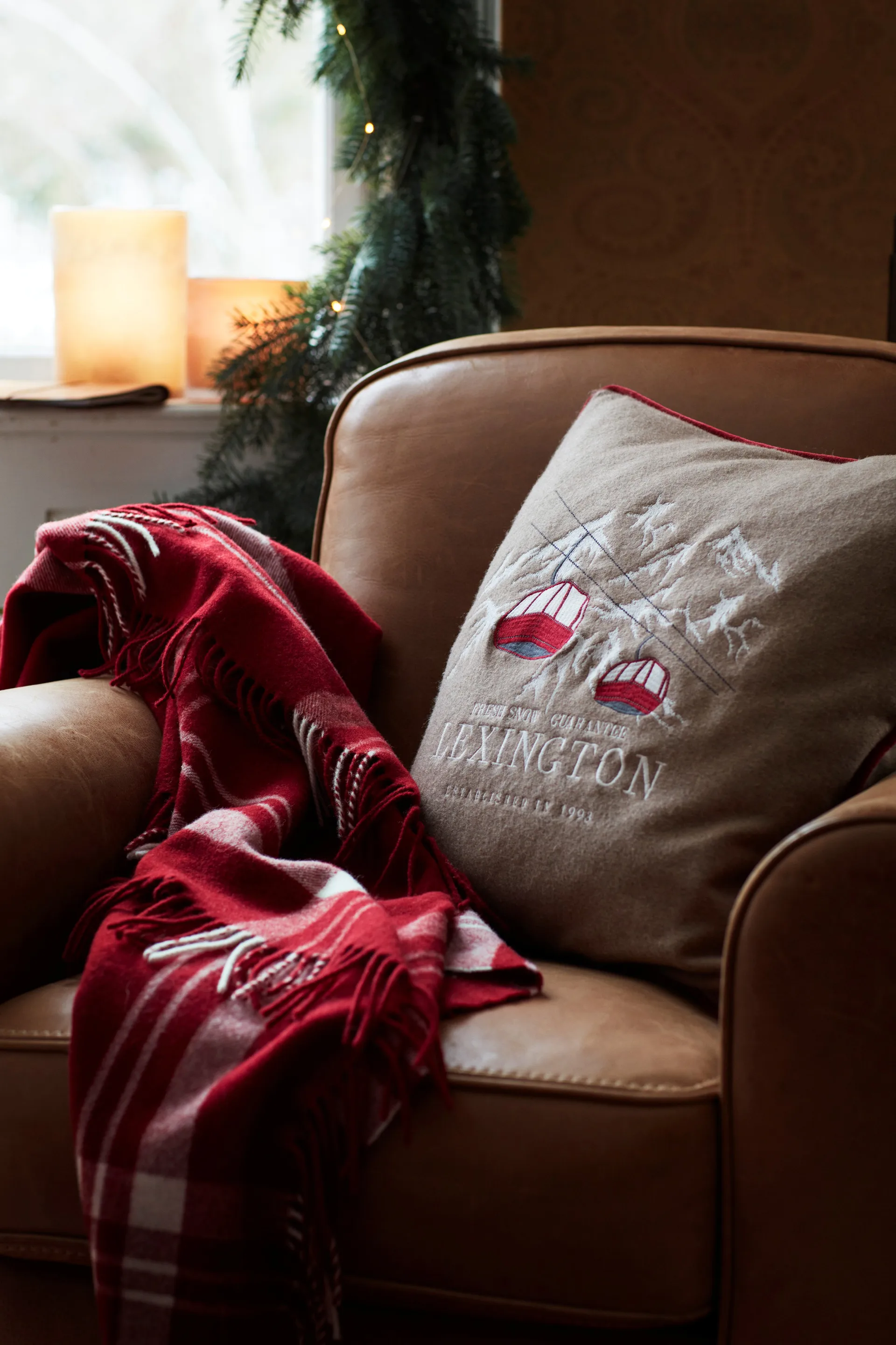 Federa Fresh Snow Ski Lift in misto lana, 50x50 cm, Beige, bianco, rosso Lexington