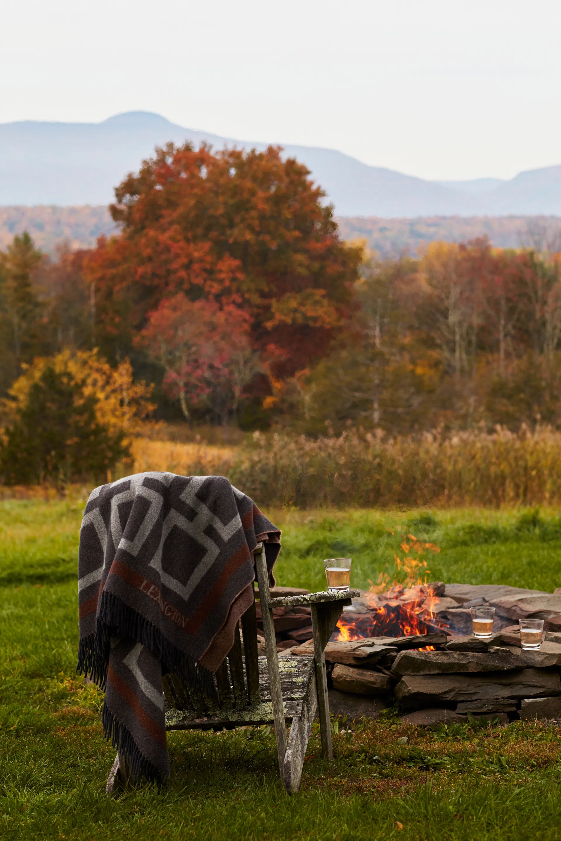 Plaid Checked Recycled Wool 130x170 cm, Grigio scuro, bianco, marrone Lexington