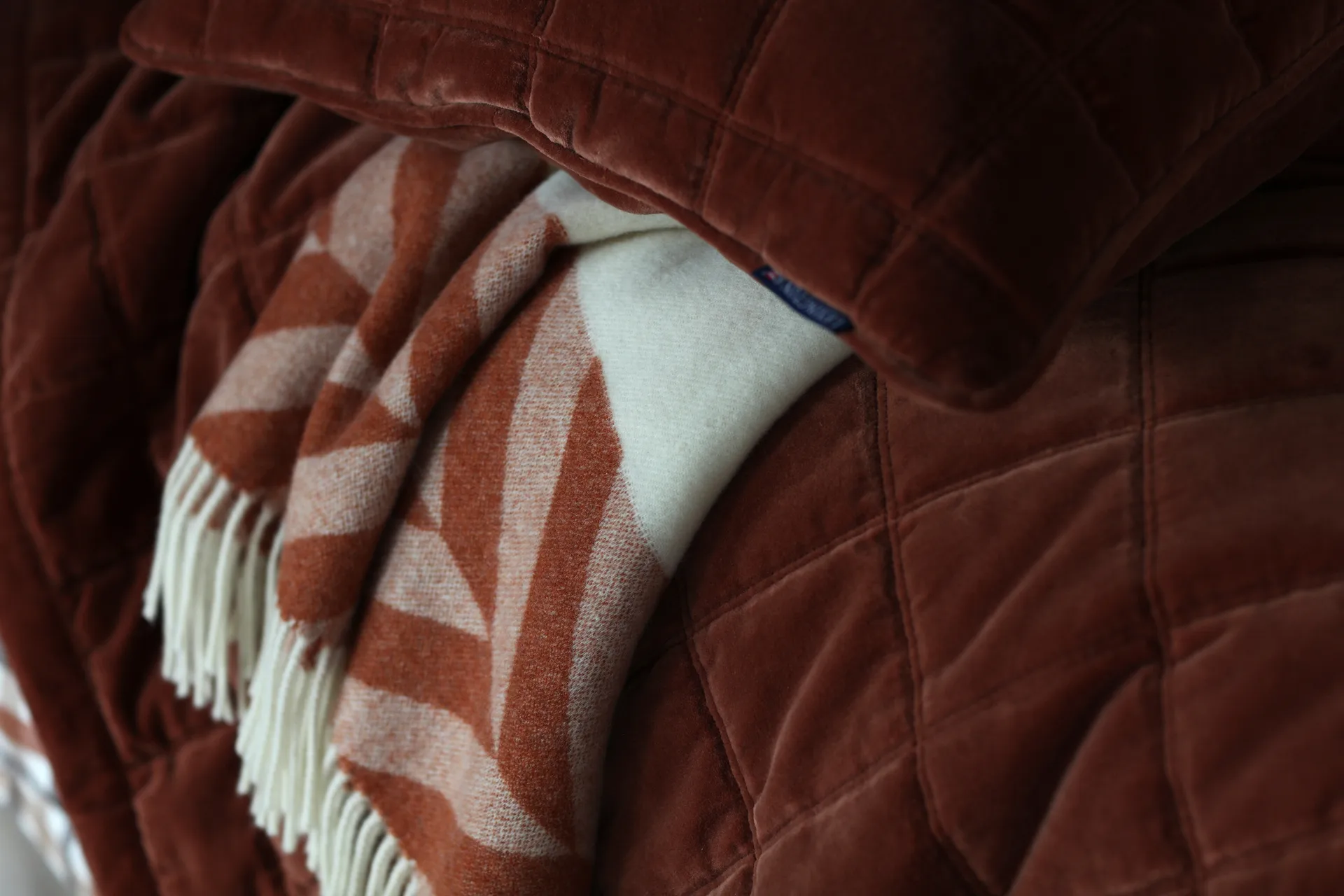 Plaid in lana riciclata Herringbone Striped 130x170 cm, Rame-marrone Lexington
