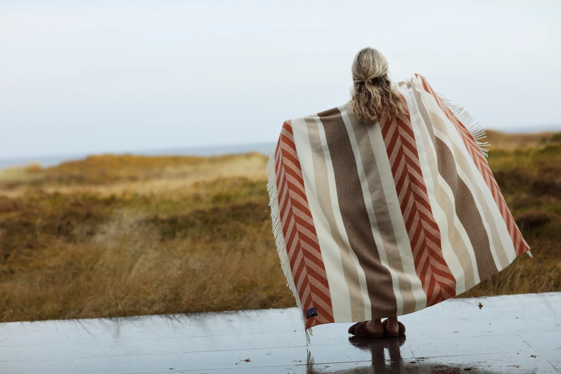 Plaid in lana riciclata Herringbone Striped 130x170 cm, Rame-marrone Lexington