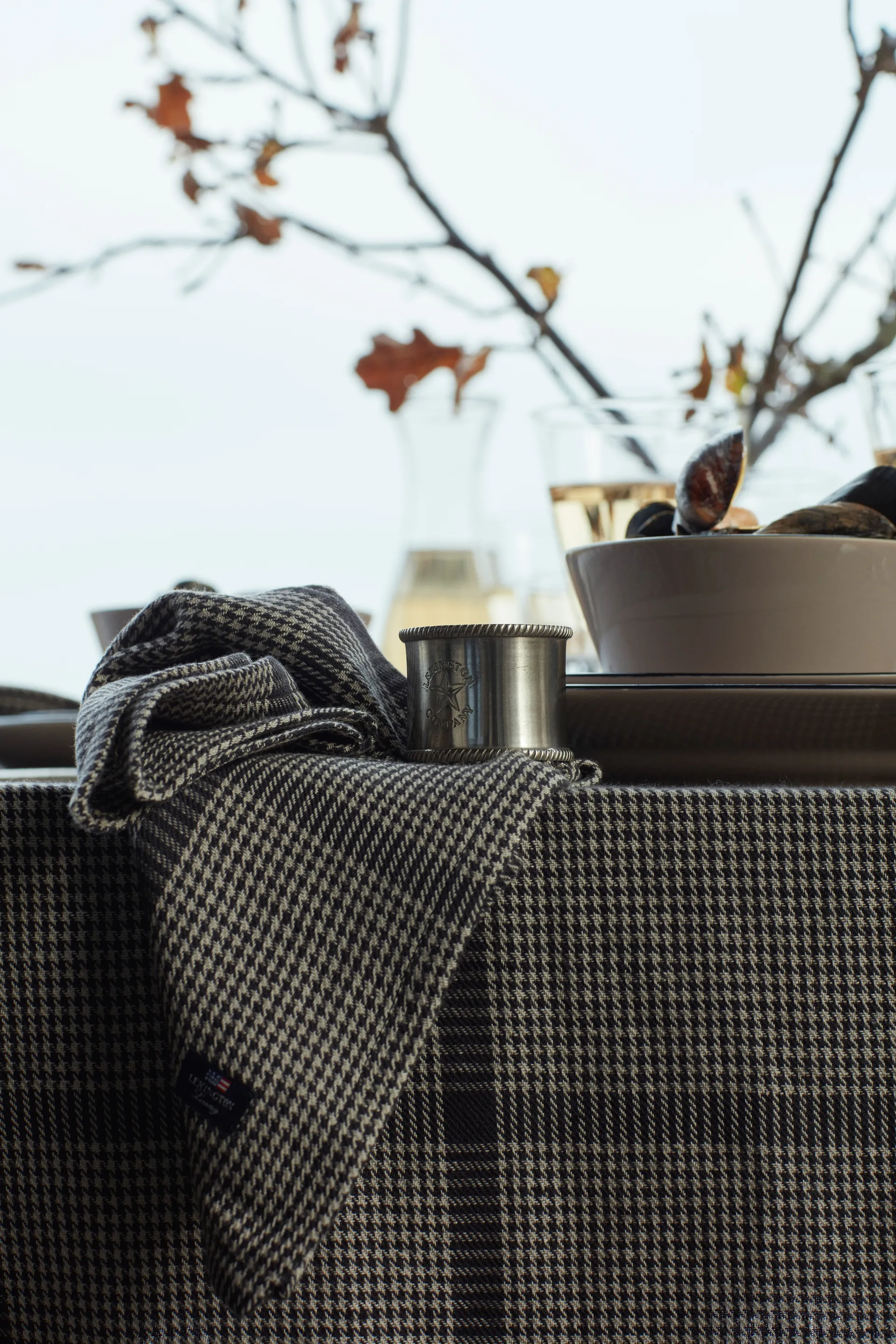 Tovaglia Pepita Check in lino cotone, 150x250 cm, Grigio scuro-beige Lexington