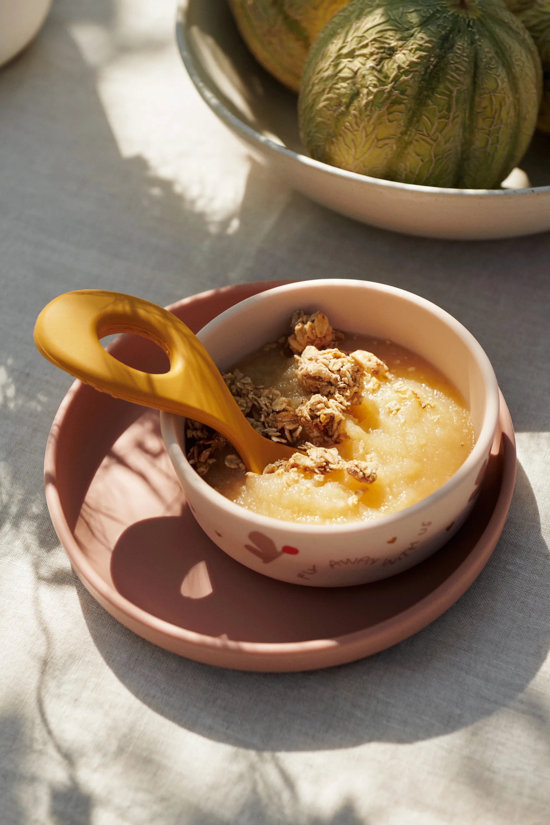 Set di stoviglie Vivi printed 4 pezzi, Butterfly-apple blossom Liewood