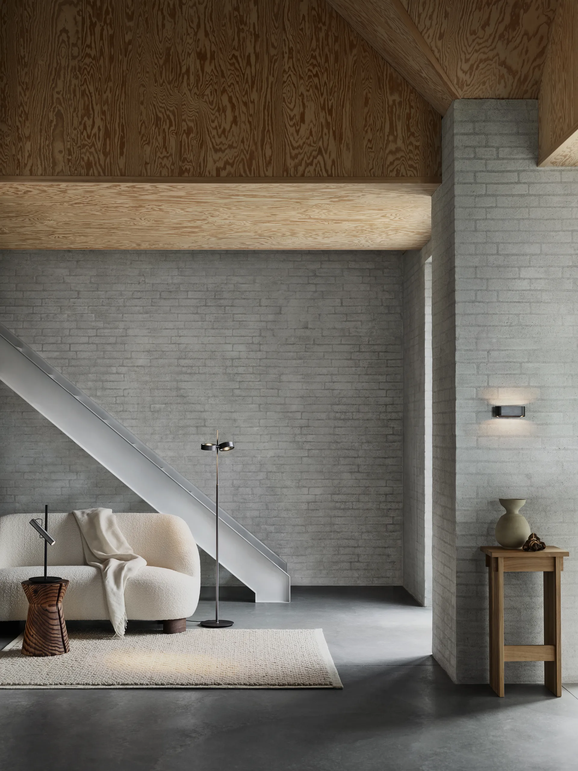 Lampada da terra Orbit, Titanio Light-Point