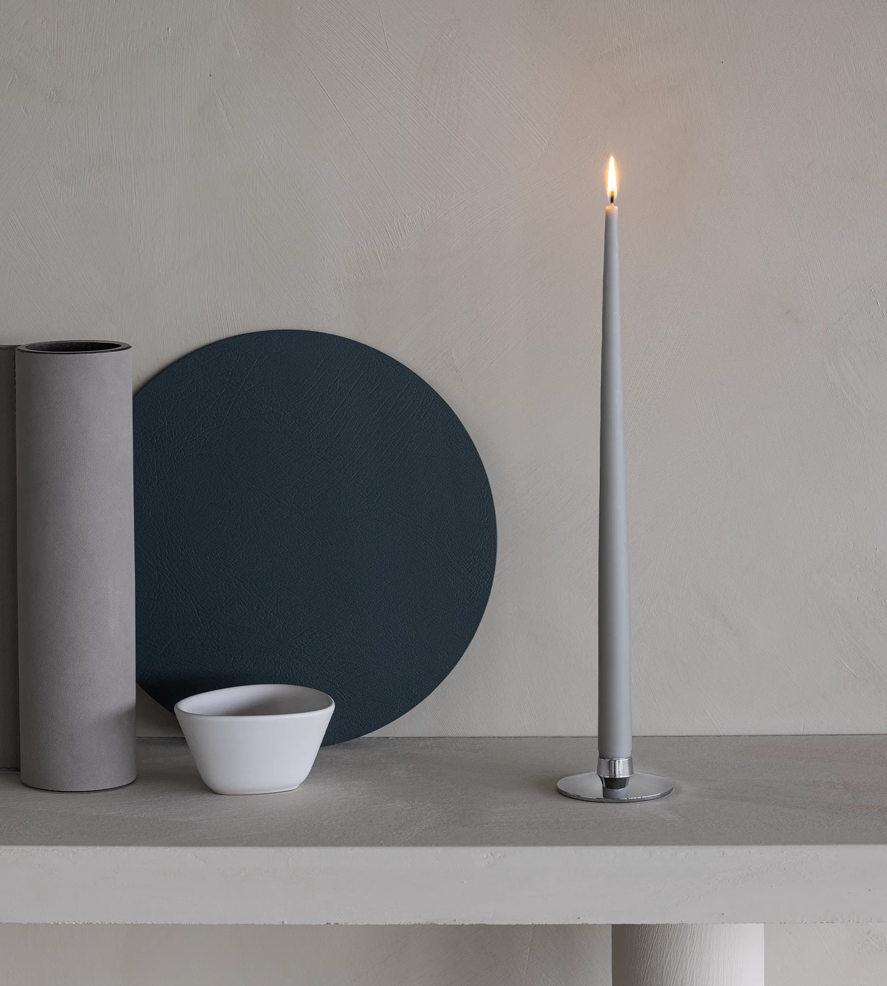 Portacandela Curve, Chrome, plinth LIND DNA