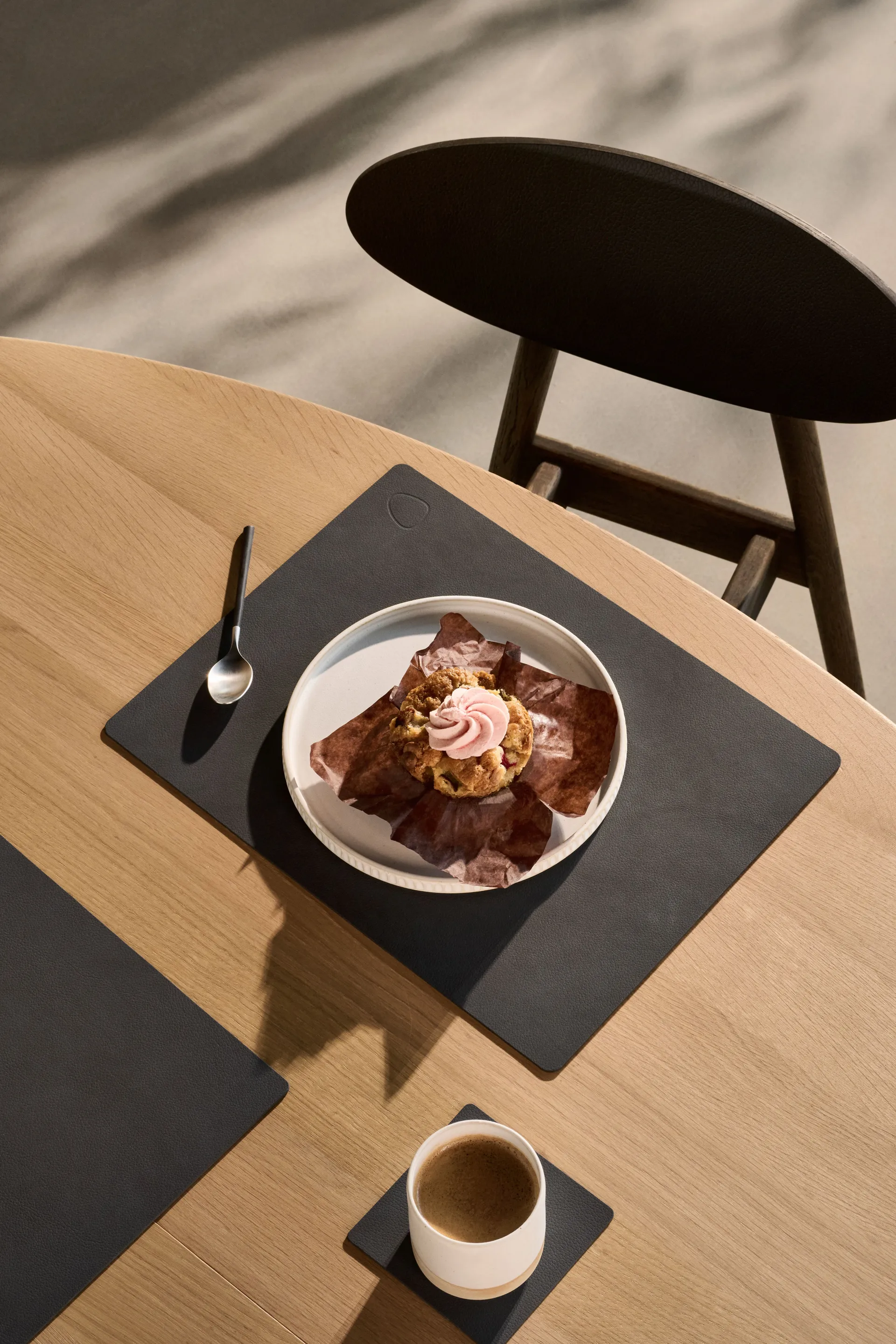 Sottobicchiere Nupo quadrato reversibile 1 pz, antracite-grigio chiaro LIND DNA