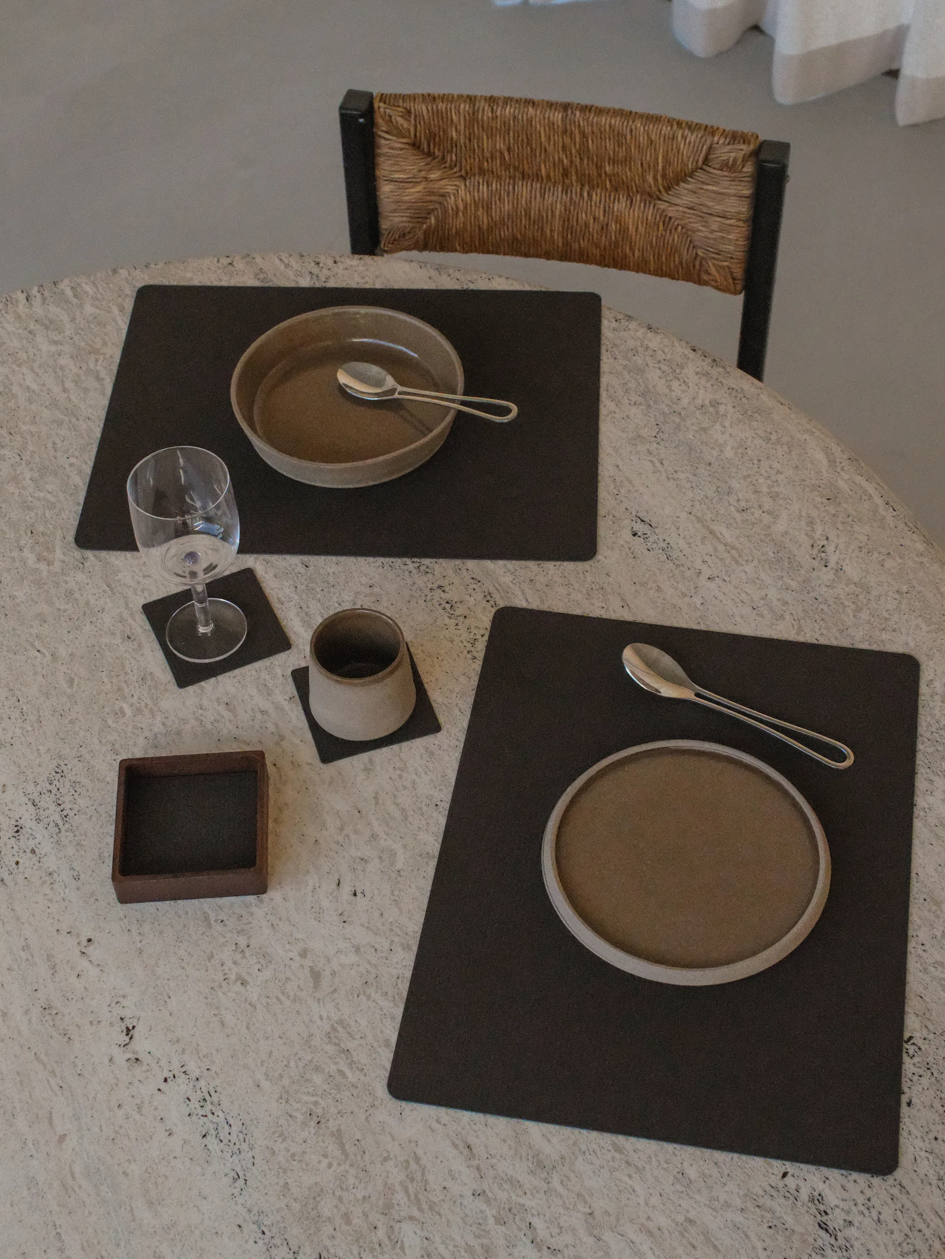 Wood Box porta sottobicchieri, Rovere affumicato, quadrato, S LIND DNA