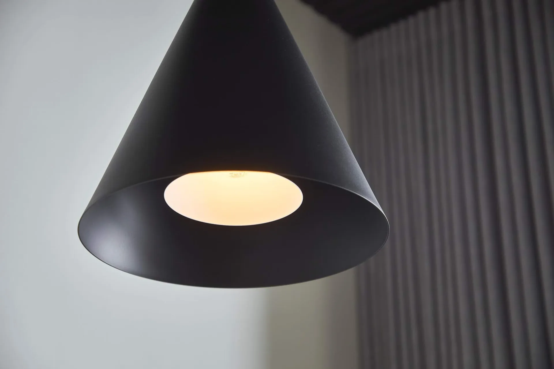 Hanzu lampada a sospensione, Nero, Ø35 cm Loom Design