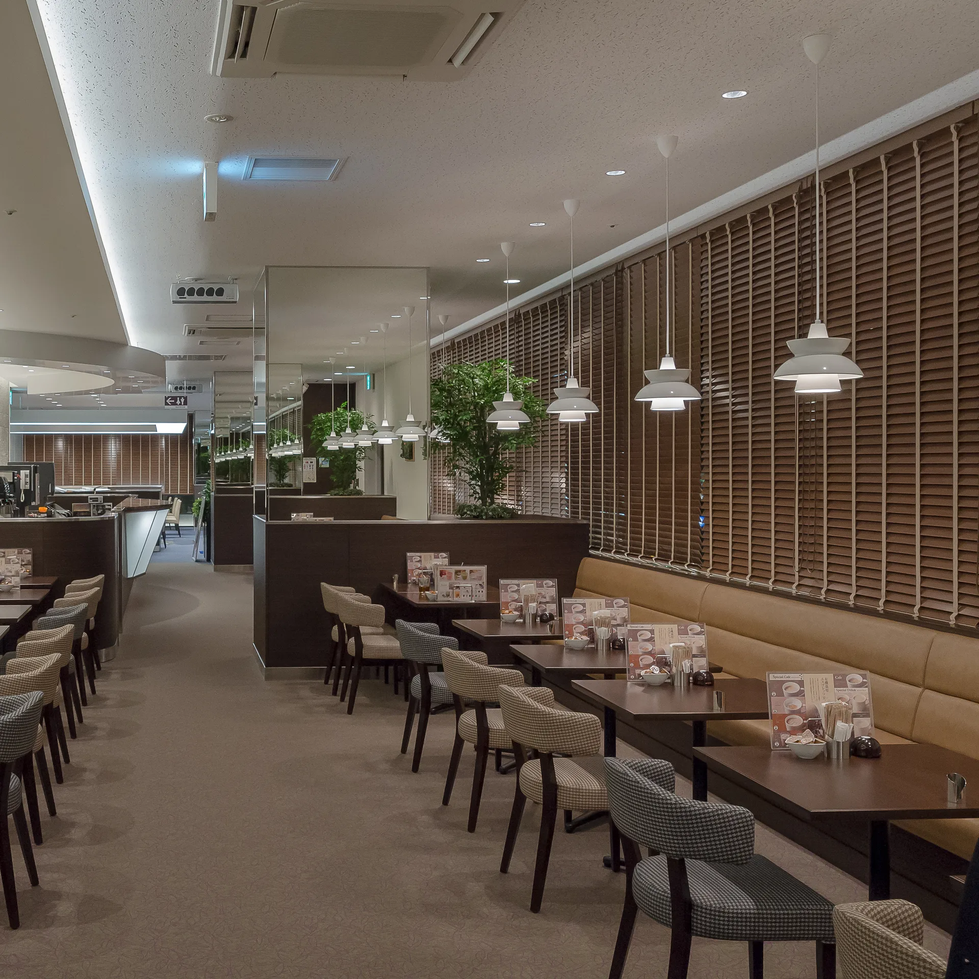 Lampada a sospensione Doo-Wop, Bianco Louis Poulsen