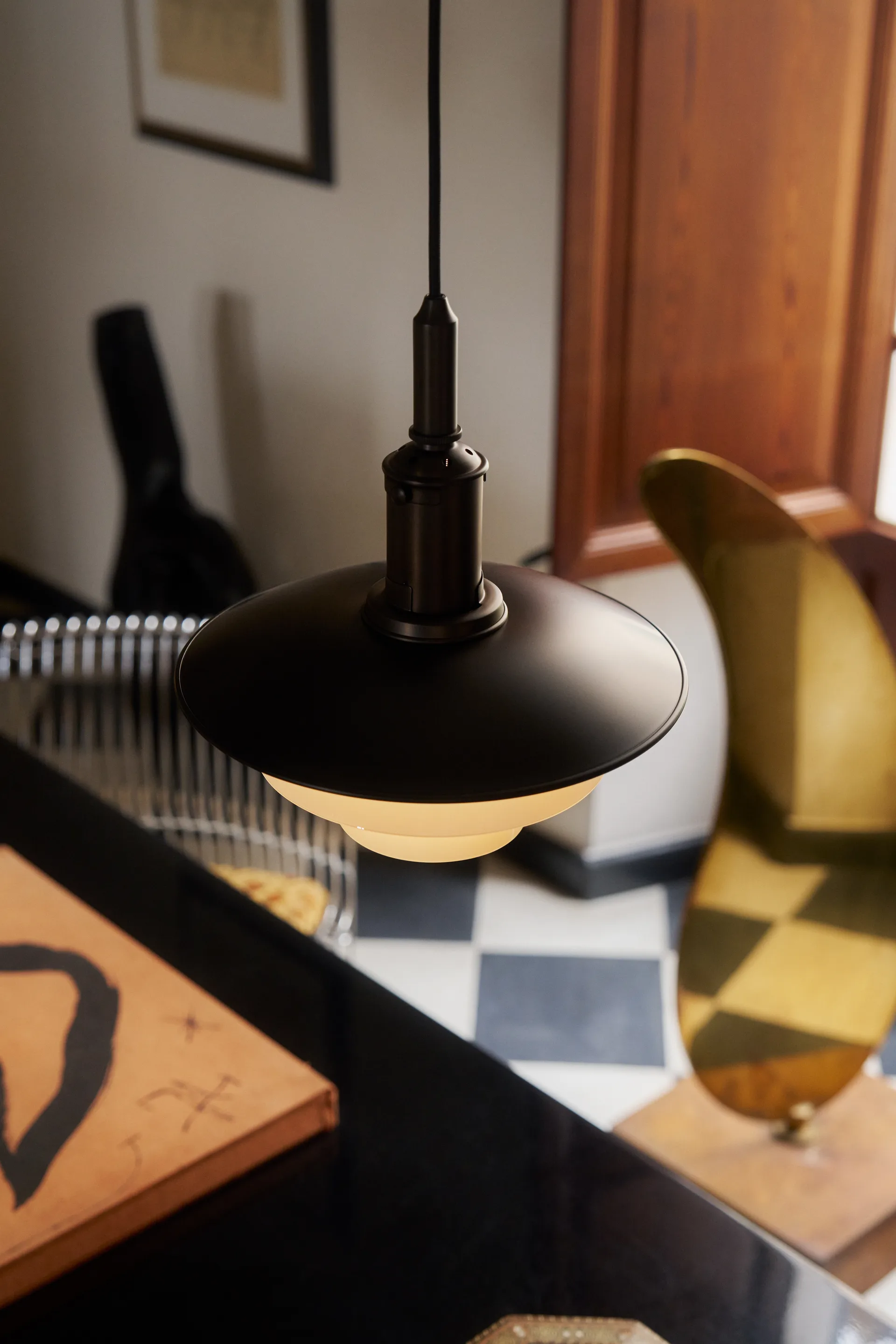 Lampada a sospensione PH 3/3 Luna, Aged brass-vetro opale Louis Poulsen