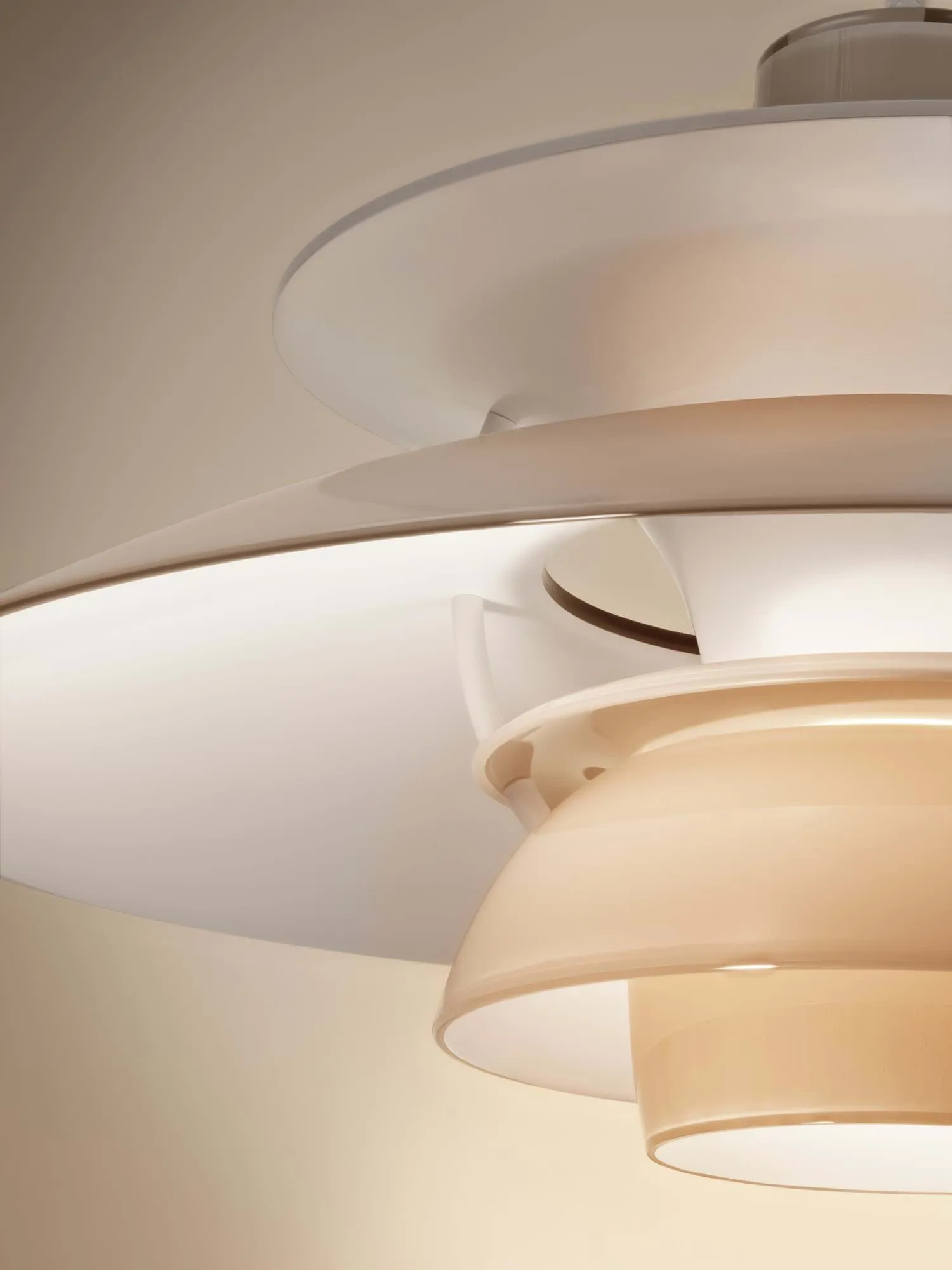Lampada a sospensione PH 5 , Ø320, Opal beige Louis Poulsen