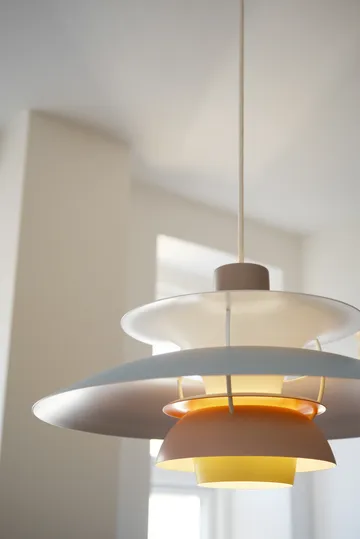 Lampada a sospensione PH 5  - Ø500, Pastel-grigio ostrica-blu-rosa - Louis Poulsen