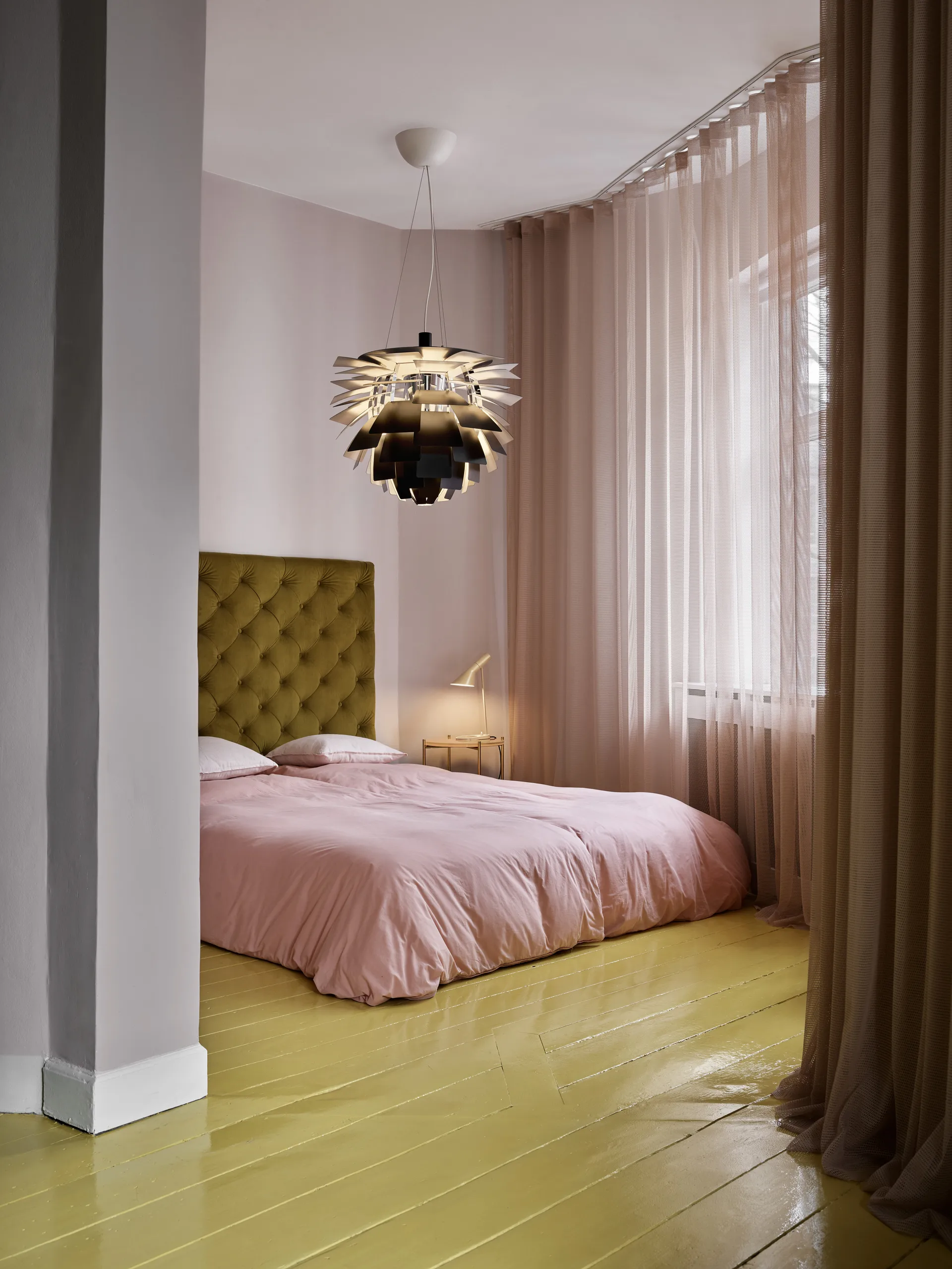 Lampada da tavolo AJ MINI, Warm sand Louis Poulsen