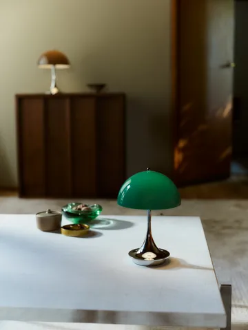 Lampada da tavolo Panthella 160 Portable v3 - Original Opal Green - Louis Poulsen