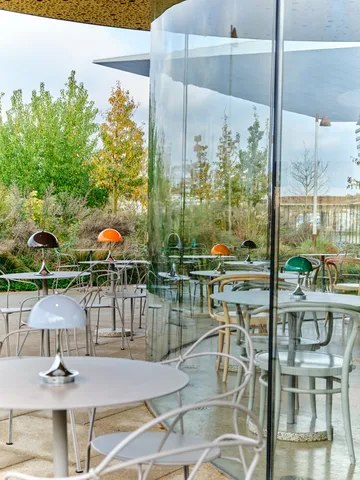 Lampada da tavolo Panthella 160 Portable v3 - Original Opal Orange - Louis Poulsen