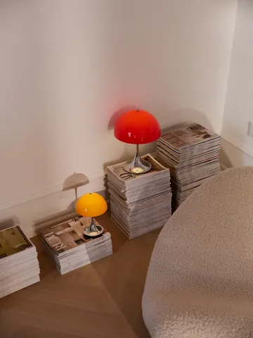 Lampada da tavolo Panthella 250 portable V3 - Original Opal Red - Louis Poulsen