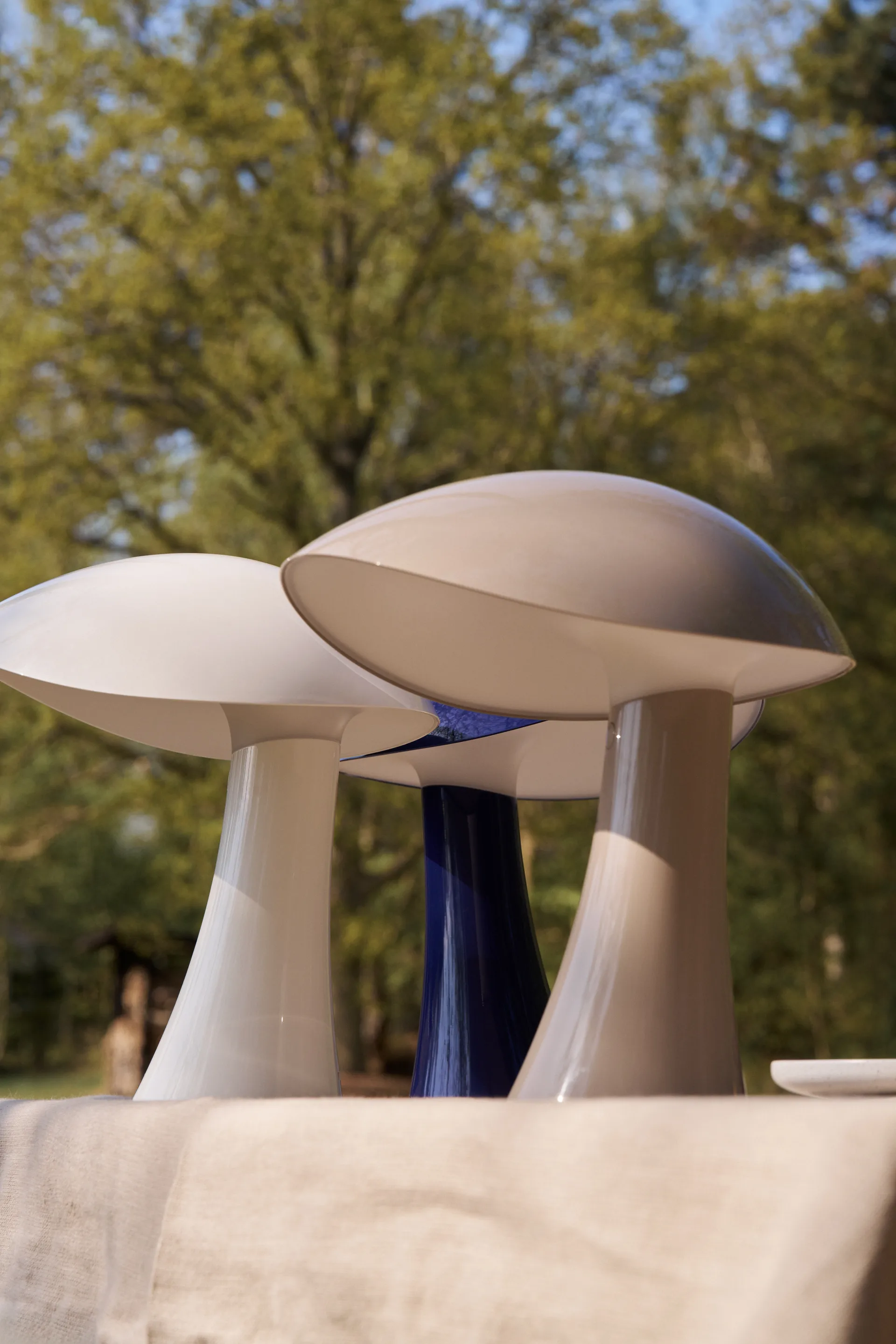 Lampada da tavolo Rumee 220 portatile, Cloud White Louis Poulsen