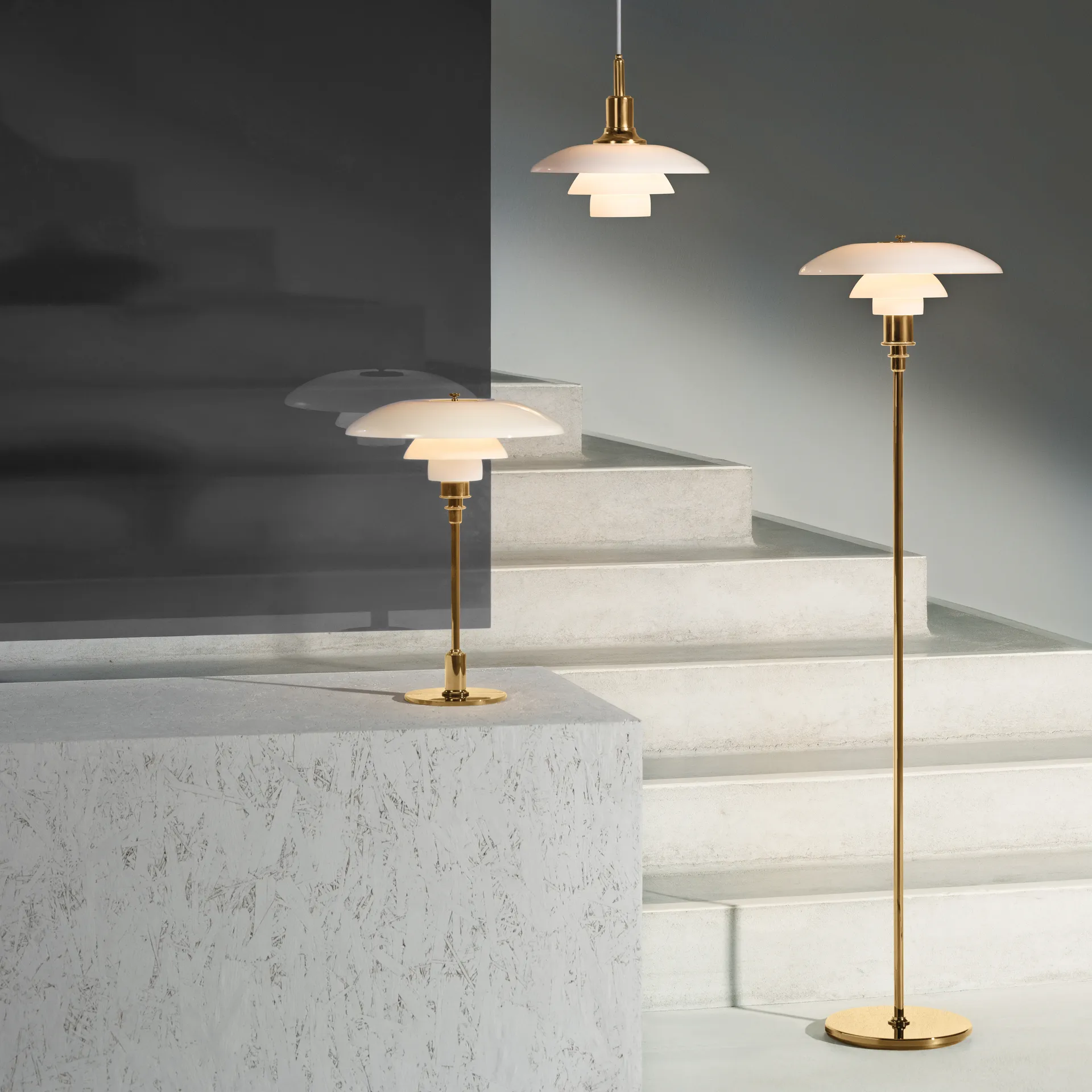 Lampada da terra PH 3½-2½, Ottone Louis Poulsen