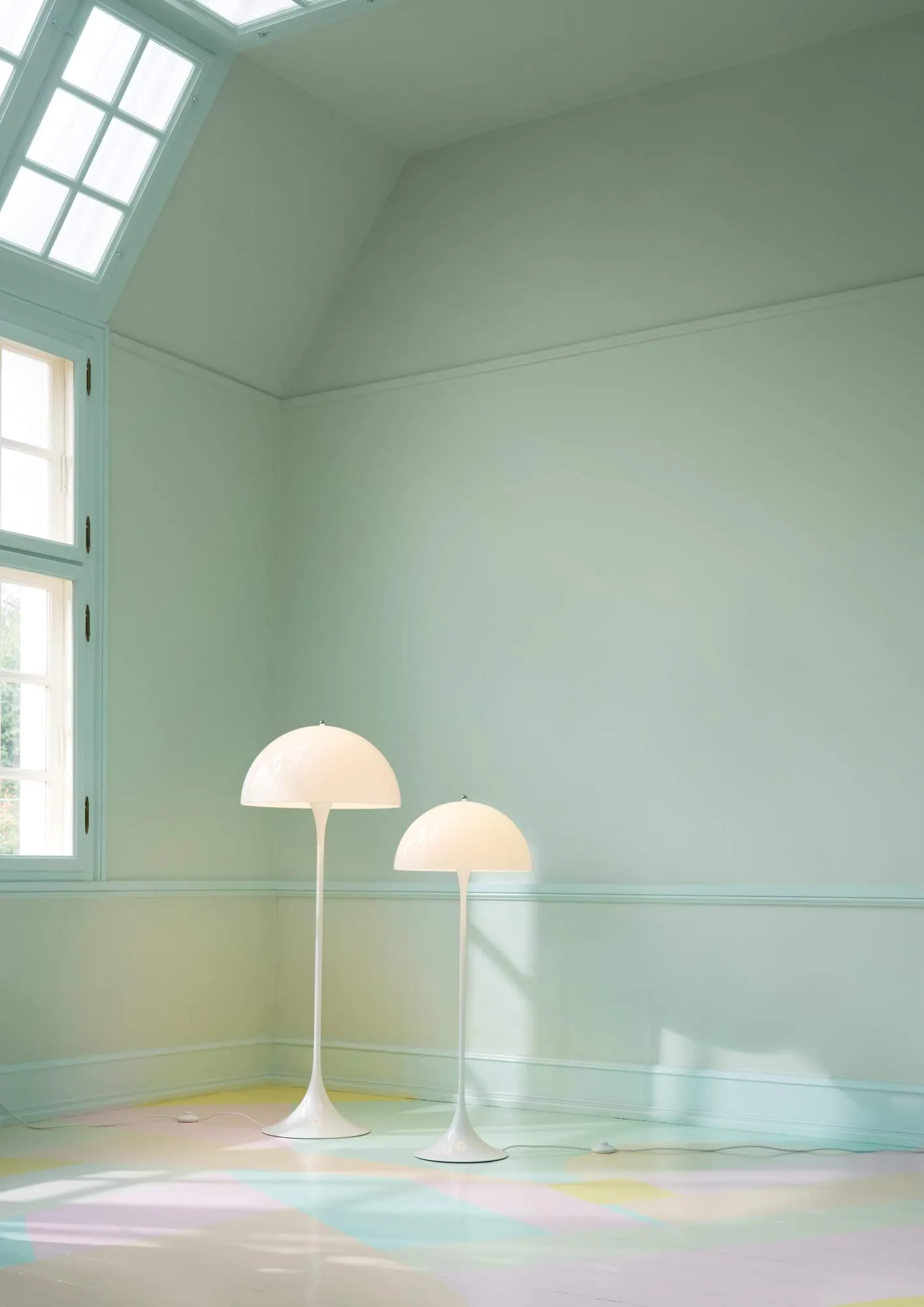Panthella 400 lampada da terra, Opal white Louis Poulsen