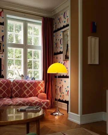 Panthella 500 lampada da terra - Original opal orange - Louis Poulsen