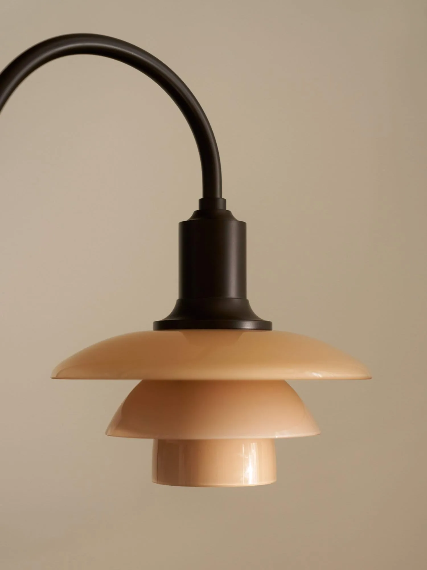 PH 1/1 Piano lampada da tavolo, Terracotta polverosa Louis Poulsen