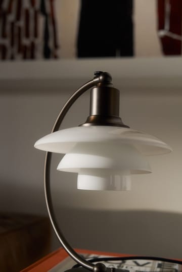 PH 2/2 Luna - Aged brass-vetro opalino - Louis Poulsen