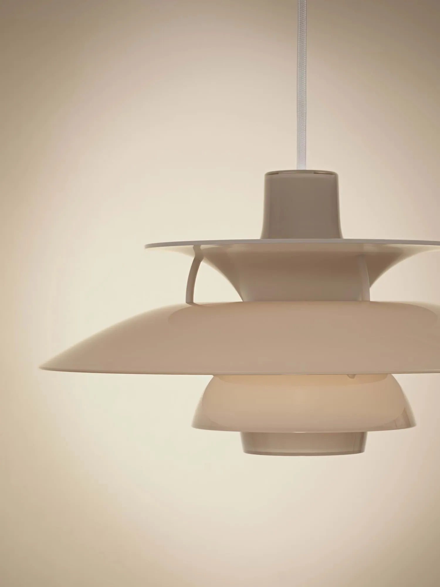 PH 5 lampada a sospensione Ø32 cm, Opal beige Louis Poulsen