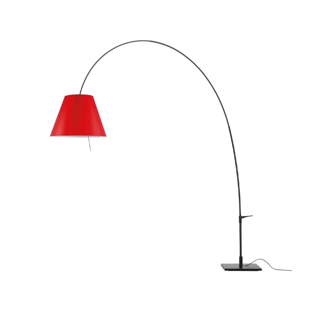 Lampada da pavimento Lady Costanza D13E d, paralume rosso, struttura laccata in nero Luceplan