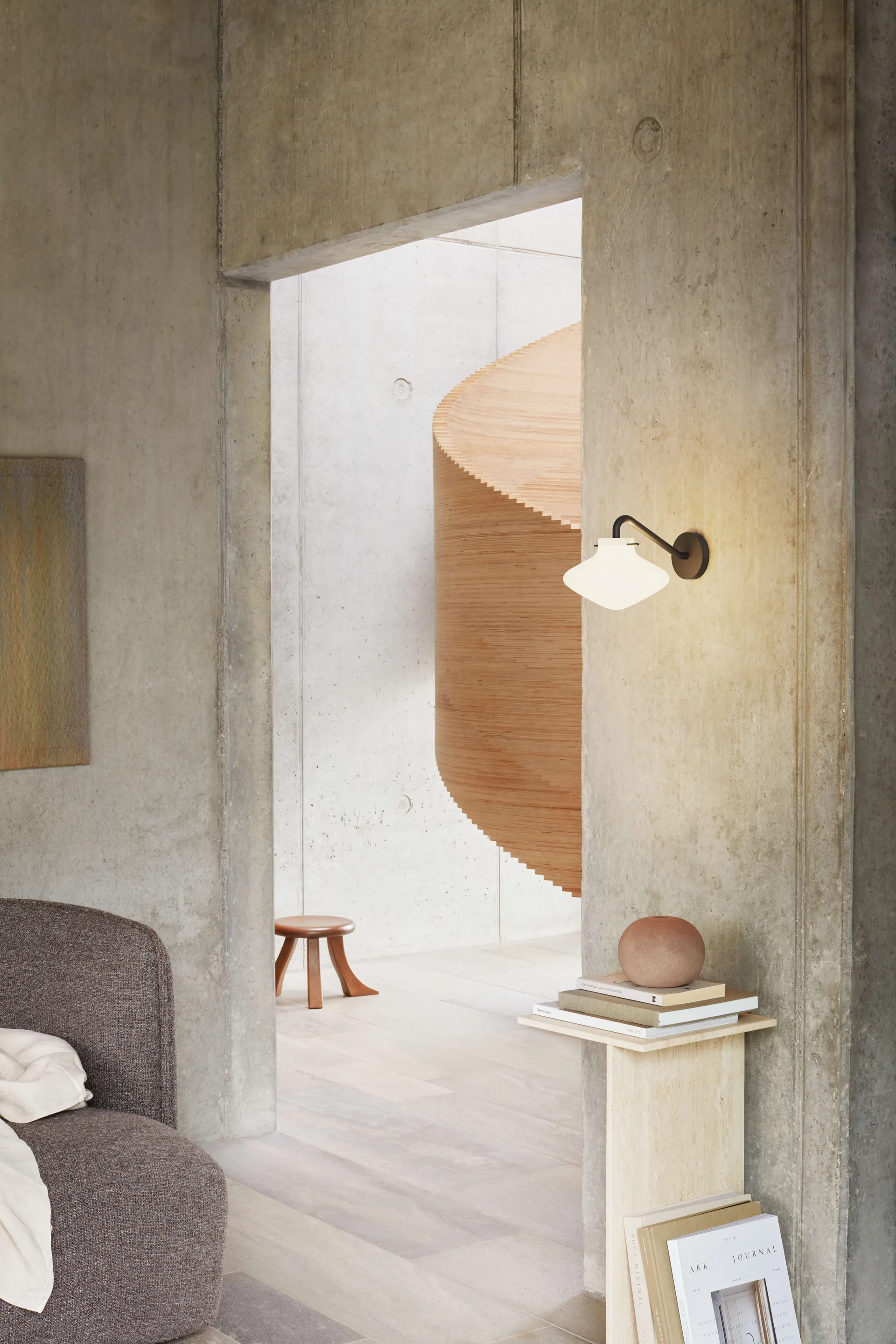 Lampada da parete Repose 175, Black LYFA