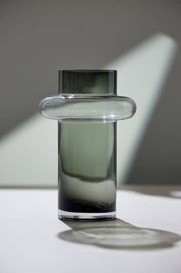 Vaso di vetro Tube, 20 cm - Vetro fumé - Lyngby Glas