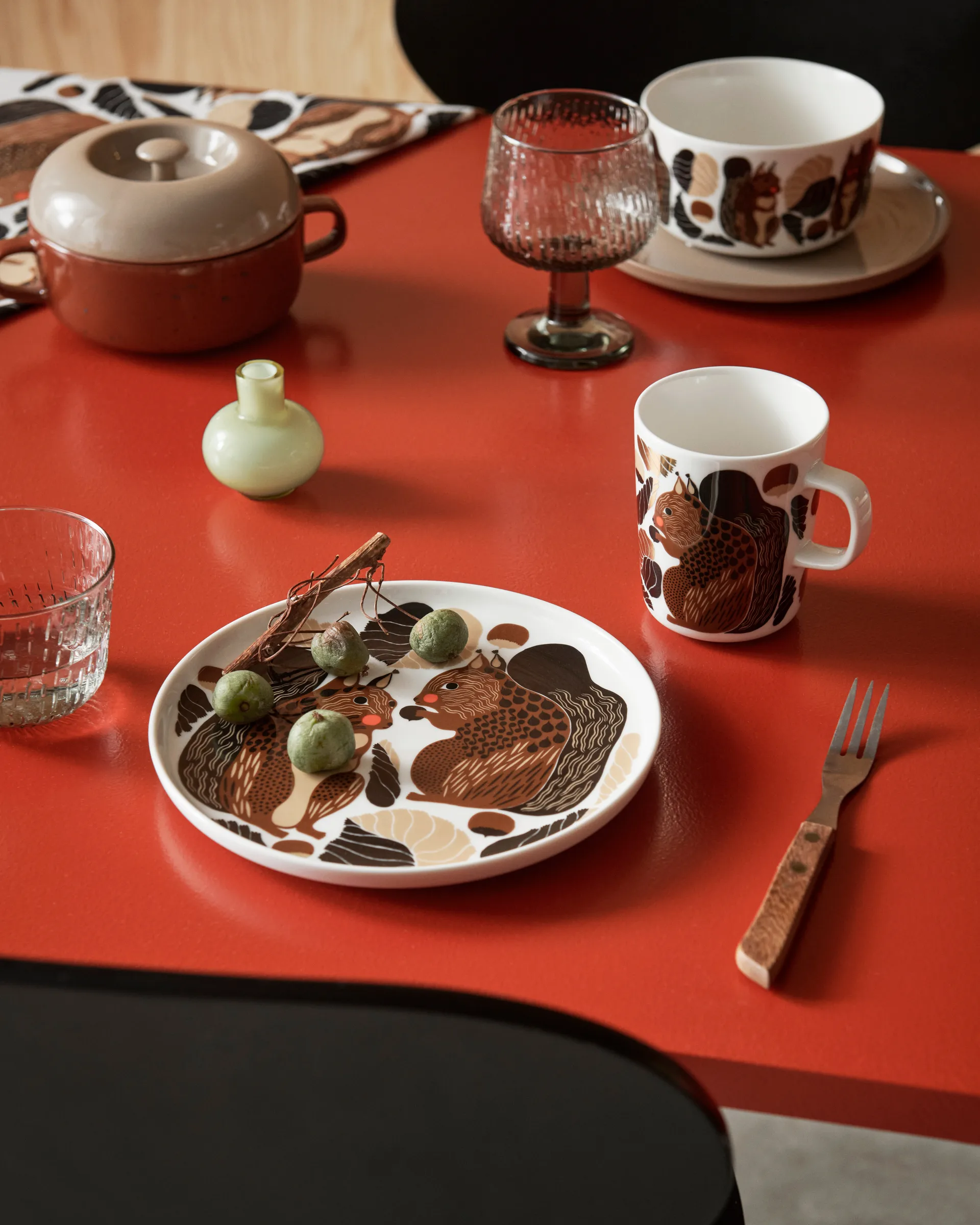 Bicchiere da vino Syksy 2,5 dl, Misty grey Marimekko