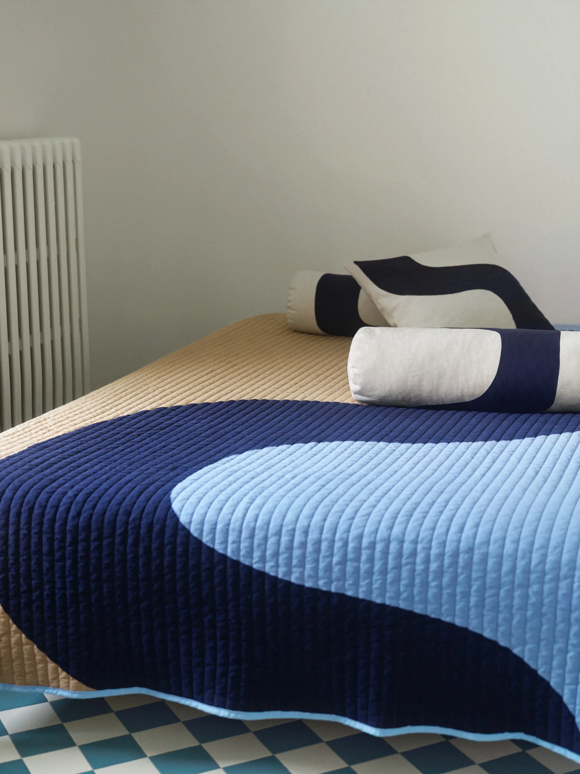 Cuscino cilindrico Seireeni 54 cm,  Marimekko