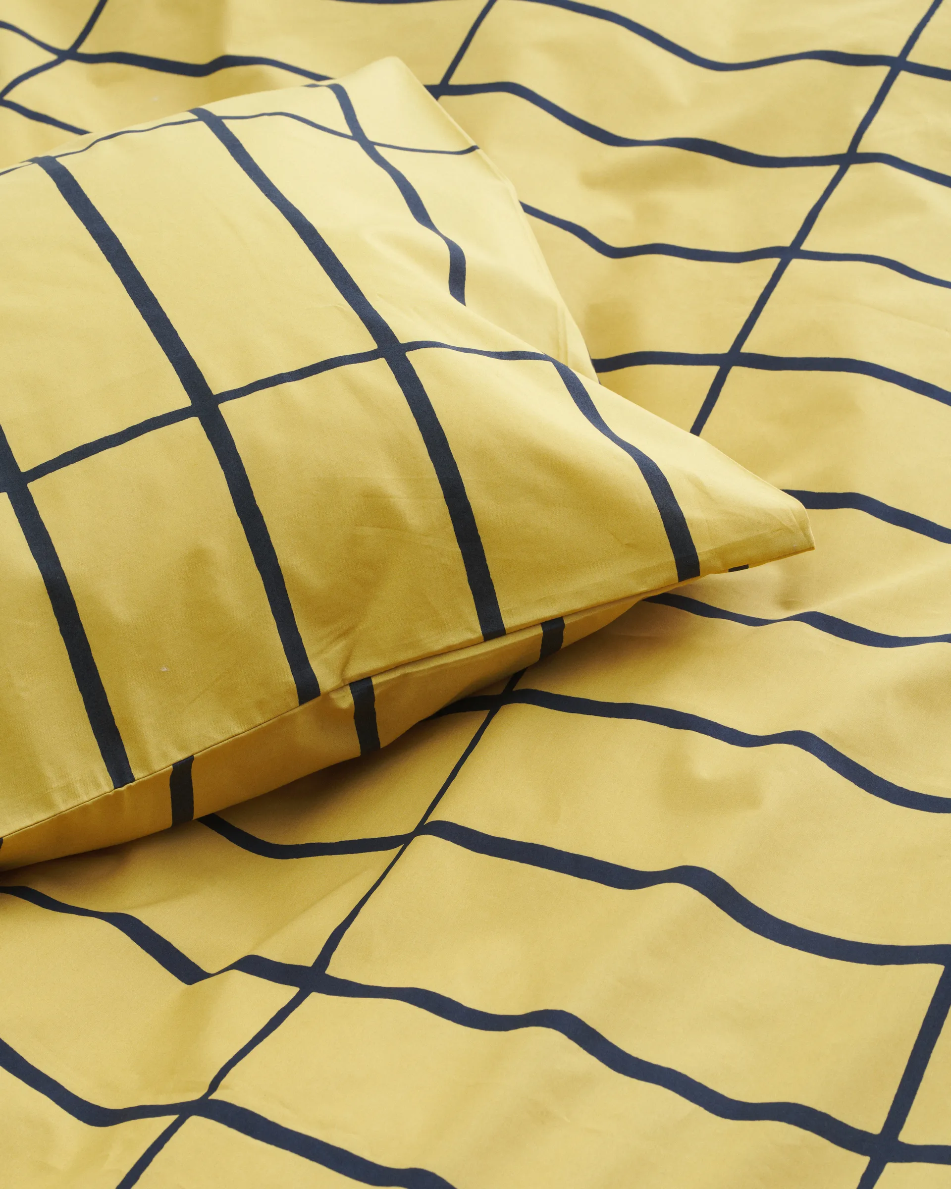 Federa Tiiliskivi 50x60 cm, Ochre-black Marimekko