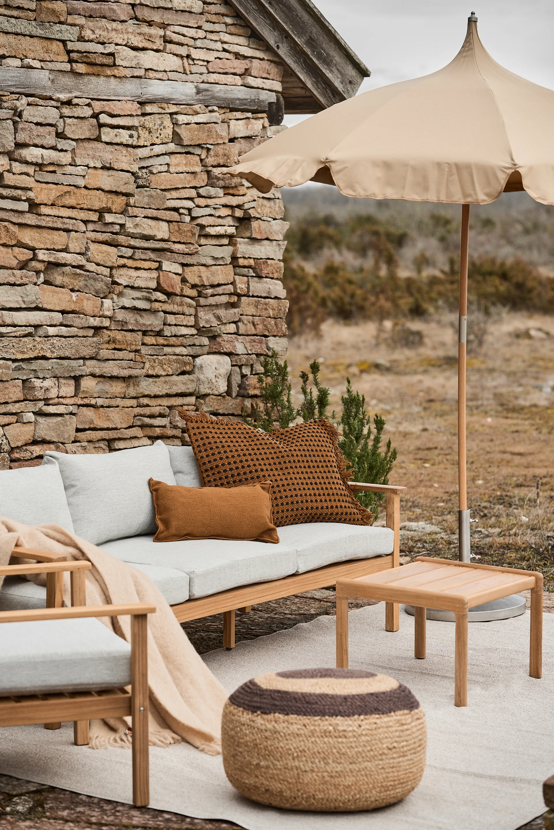 Pouf in iuta Melooni, iuta, marrone scuro Marimekko