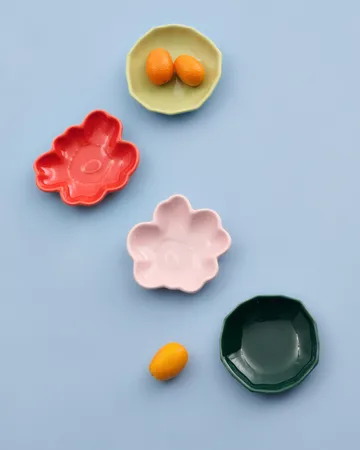 Set piatti Marimekko Unikko & Kivet 4 pezzi - Pink-pear-red-dark green - Marimekko