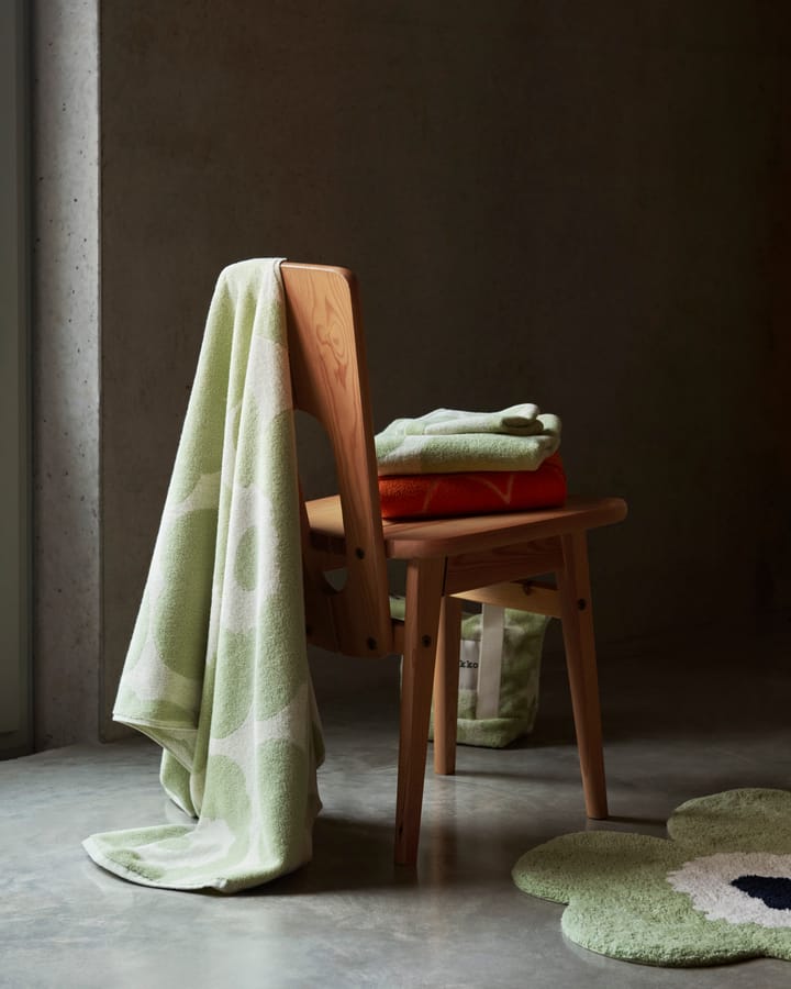 Tappeto da bagno Unikko 73x74 cm, Sage-off white Marimekko