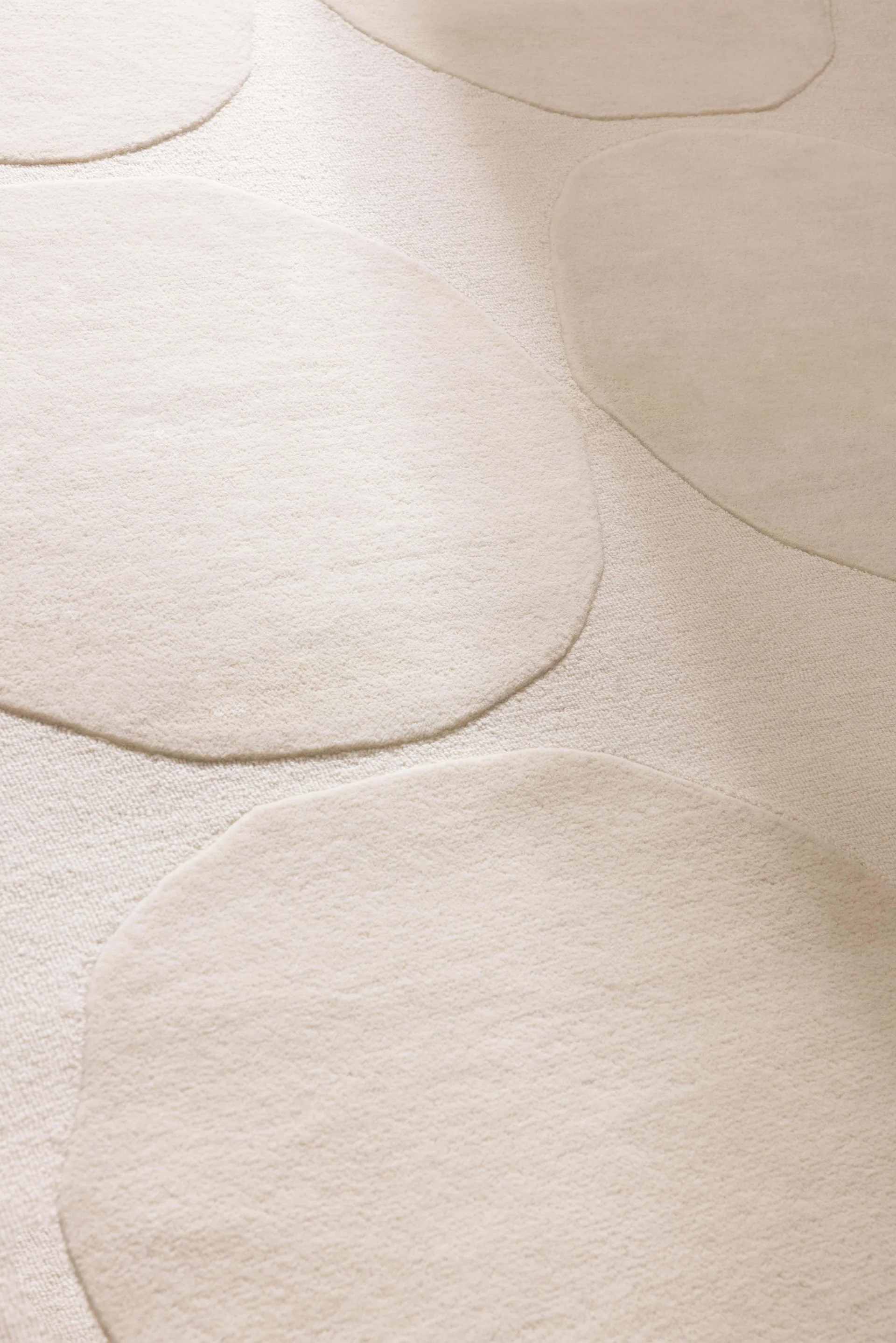 Tappeto in lana Isot Kivet, Bianco Naturale, 200x280 cm Marimekko