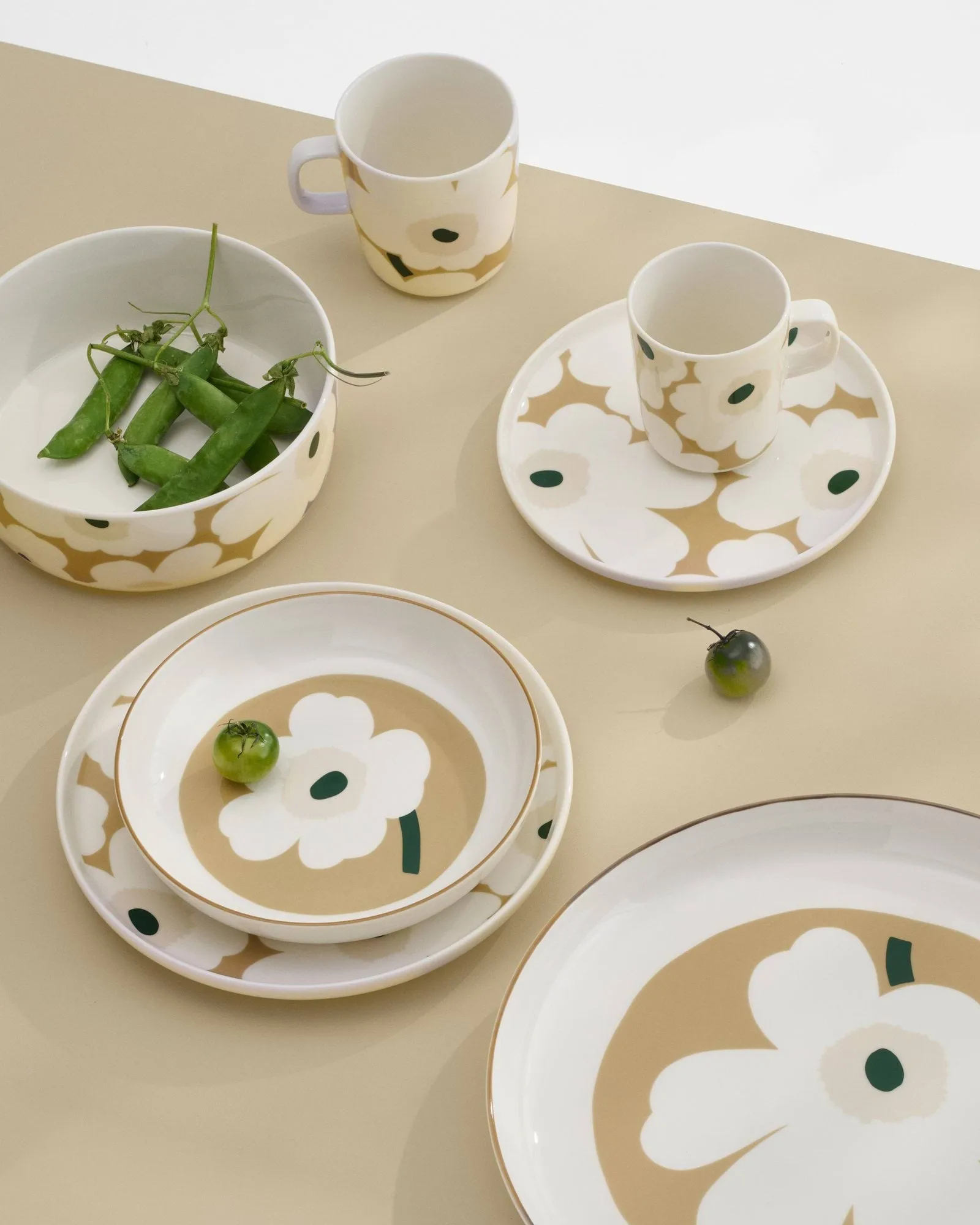 Tazza Unikko 25 cl, White-beige-light sand-dark green Marimekko