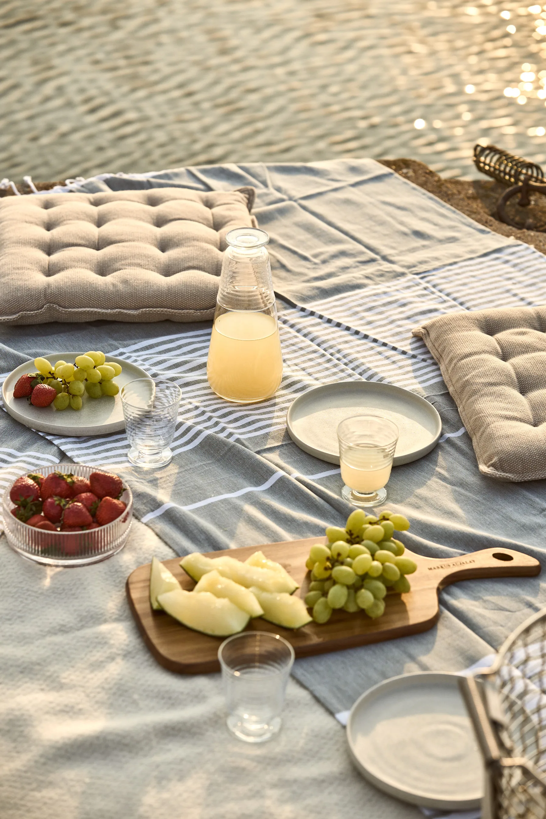 Tagliere da portata piccolo Markus 20x48 cm, Acacia Markus Aujalay