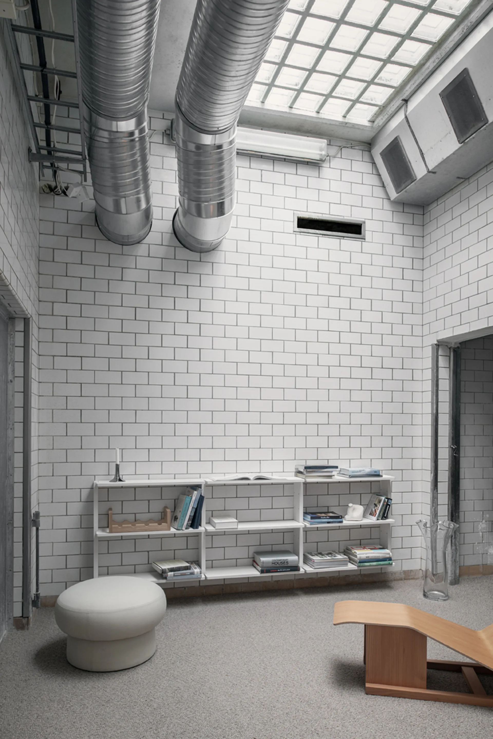 Mensola da parete Gridlock – S2-A6-0, Frassino tinto bianco Massproductions