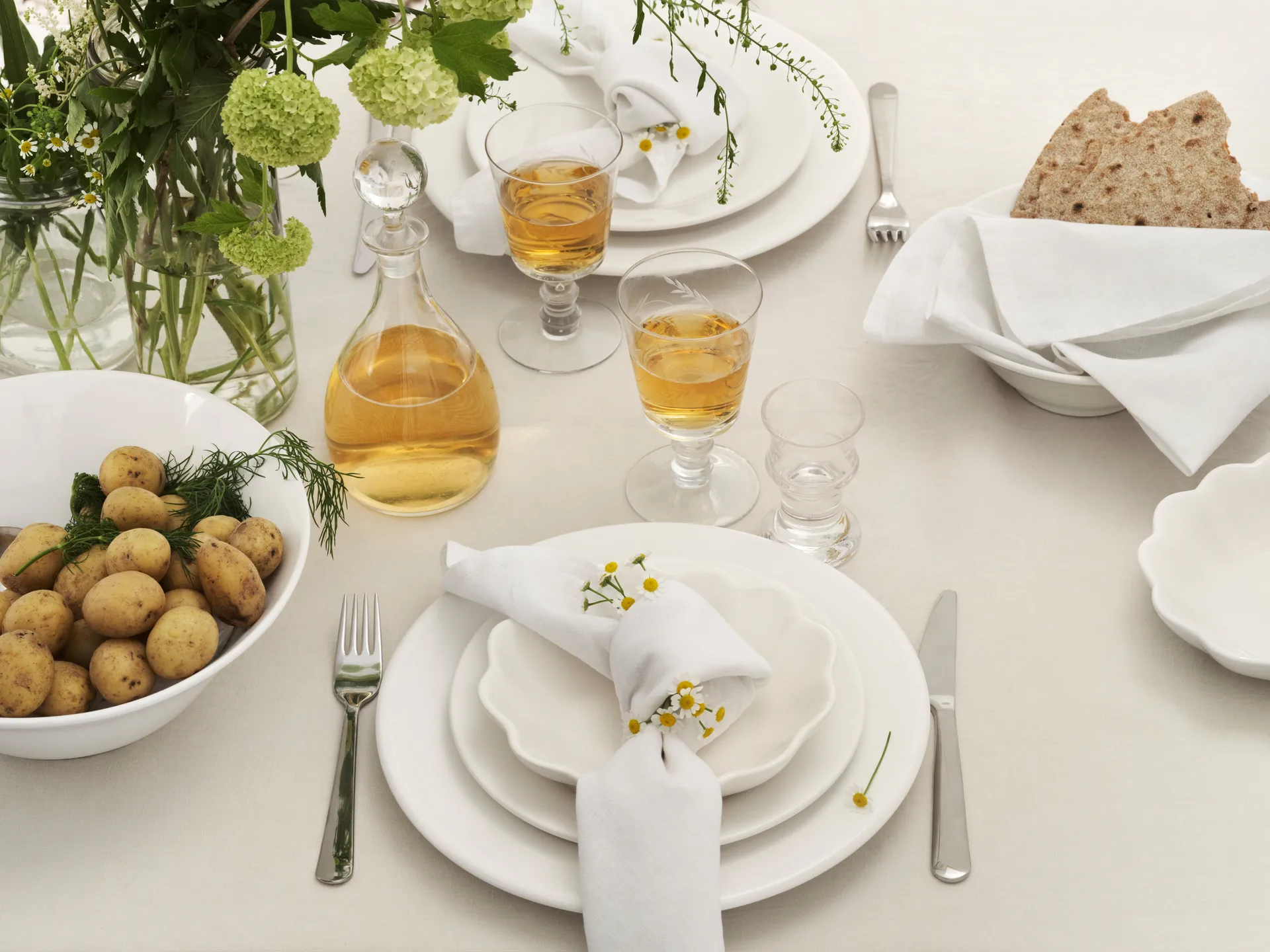 Ciotola Oyster 16x18 cm, bianco Mateus