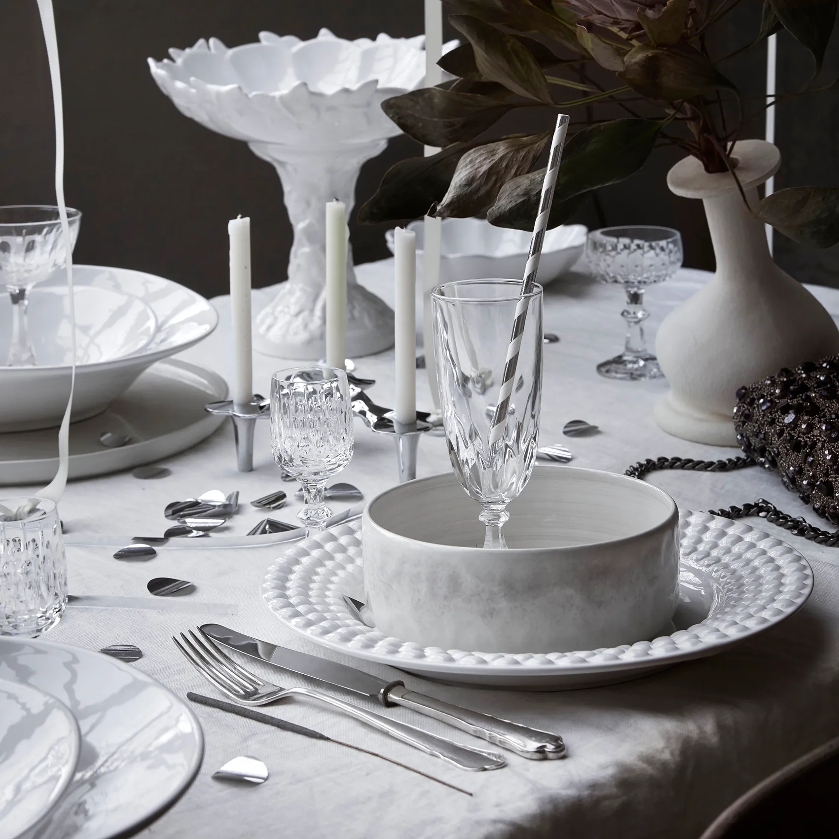 Piatto Bubbles 28 cm, Bianco Mateus